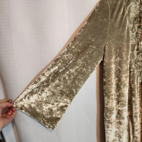 Vintage Diamond Tea Crushed Velvet Embroidered Kimono Caftan Robe Open S… - Picture 9 of 13